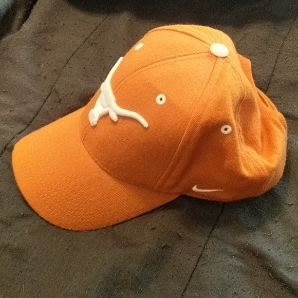 TEXAS LONGHORNS. - Picture 2 of 5